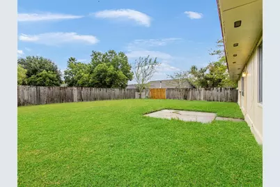 8418 Lone Quail Drive, Houston, TX 77489 - Photo 16
