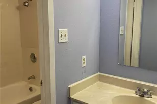 9000 Bissonnet St, Houston, TX 77074 - Photo 6