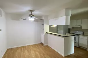 9000 Bissonnet St, Houston, TX 77074 - Photo 2