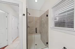 1717 Francis St, Houston, TX 77004 - Photo 6