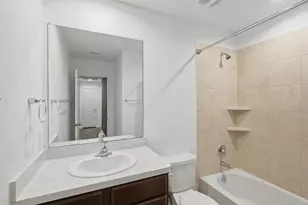 16826 Short Pnes Dr, Conroe, TX 77302 - Photo 14