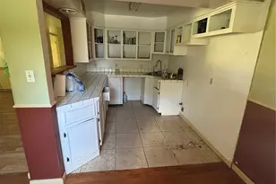 1139 7th Ave N, Texas City, TX 77590 - Photo 4