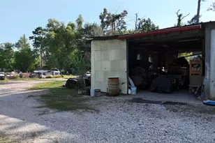 19054 Acorn Hill Dr, Conroe, TX 77302 - Photo 10