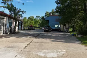 19054 Acorn Hill Dr, Conroe, TX 77302 - Photo 6