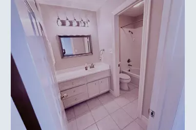 7807 Elm Tree Court, Sugar Land, TX 77479 - Photo 30