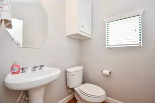3715 Main Plaza Dr, Houston, TX 77025 - Photo 16