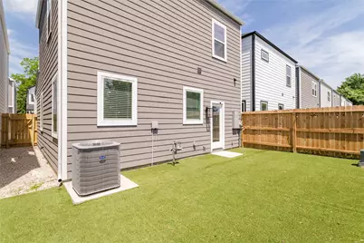 8124 Esther Acres Lane, Houston, TX 77088 - Photo 28