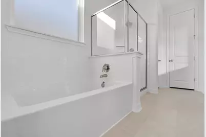 14818 Mission Avenue, Mont Belvieu, TX 77523 - Photo 12