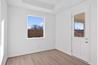 14818 Mission Avenue, Mont Belvieu, TX 77523 - Photo 4