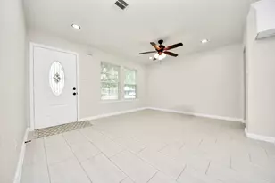 4802 Alvin St, Houston, TX 77033 - Photo 12