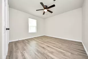 4802 Alvin St, Houston, TX 77033 - Photo 26