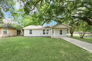 4802 Alvin St, Houston, TX 77033 - Photo 1