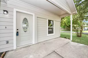 4802 Alvin St, Houston, TX 77033 - Photo 8