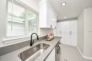 4802 Alvin St, Houston, TX 77033 - Photo 18