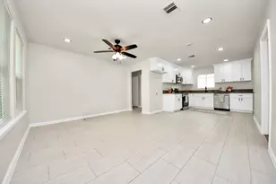 4802 Alvin St, Houston, TX 77033 - Photo 10