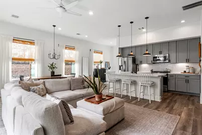 5202 Pinemont Creek Lane, Houston, TX 77018 - Photo 1