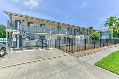 2002 27th Street #3, Galveston, TX 77550 - Photo 2