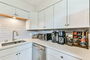 2002 27th St, Galveston, TX 77550 - Photo 10