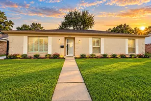 7903 Augustine Dr, Houston, TX 77036 - Photo 1