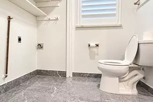 7903 Augustine Dr, Houston, TX 77036 - Photo 22