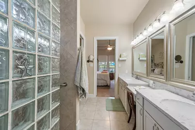 5634 Fountain Villas Way, Conroe, TX 77304 - Photo 20