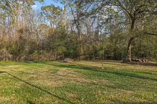 12902 Indian Ridge Dr, Dayton, TX 77535 - Photo 30