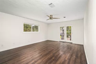 560 Landfall Lane, Conroe, TX 77302 - Photo 26