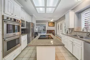 402 Lakeside Blvd, Sugar Land, TX 77478 - Photo 10