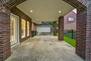 402 Lakeside Blvd, Sugar Land, TX 77478 - Photo 32