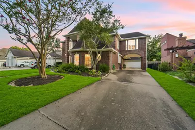 402 Lakeside Boulevard, Sugar Land, TX 77478 - Photo 6
