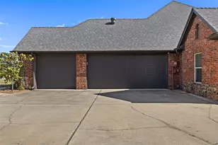 155 Oakland, Longview, TX 75605 - Photo 36