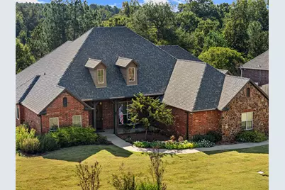 155 Oakland, Longview, TX 75605 - Photo 2