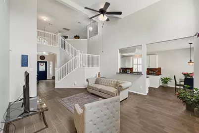 12911 Chalfield Circle, Houston, TX 77044 - Photo 8