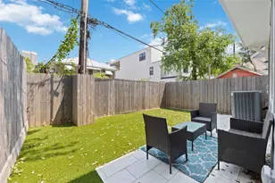 1324 W Pierce St, Houston, TX 77019 - Photo 12