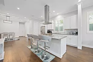 1324 W Pierce St, Houston, TX 77019 - Photo 8