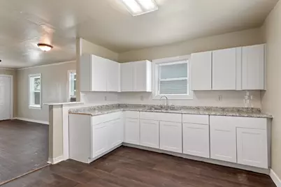 4324 Ball, Galveston, TX 77550 - Photo 6