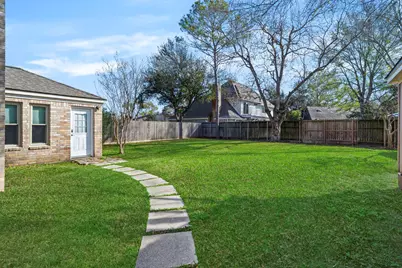 2407 Wagon Run, Sugar Land, TX 77479 - Photo 30