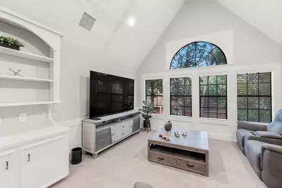 122 E Placid Hill Circle, The Woodlands, TX 77381 - Photo 22