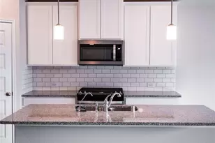 8015 Virginia Dr, Richmond, TX 77406 - Photo 4