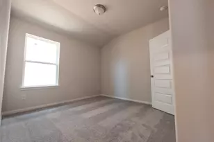 8015 Virginia Dr, Richmond, TX 77406 - Photo 10