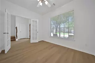 19510 Country Breeze Ct, Spring, TX 77388 - Photo 6
