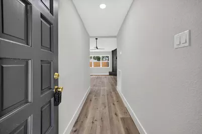 6111 Sunnygate Drive, Spring, TX 77373 - Photo 2