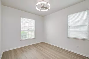 1222 Paradise Found Dr, Iowa Colony, TX 77583 - Photo 6
