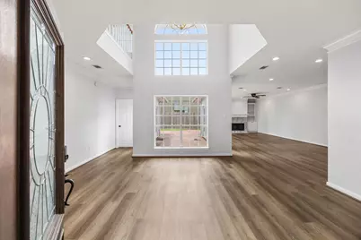 1723 Gingerleaf Lane, Houston, TX 77055 - Photo 4