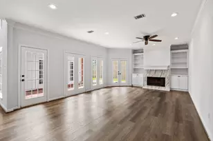1723 Gingerleaf Ln, Houston, TX 77055 - Photo 6