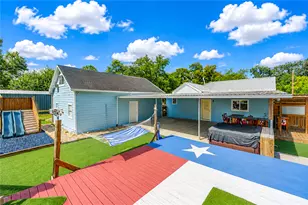 409 Dunnam Ave, Cleveland, TX 77327 - Photo 4