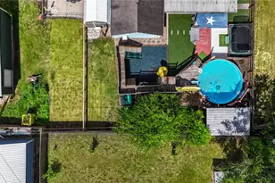 409 Dunnam Ave, Cleveland, TX 77327 - Photo 44