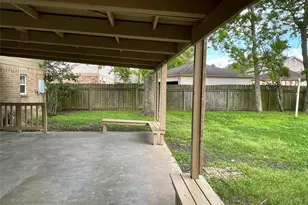 2914 Arrowhead Dr, Sugar Land, TX 77479 - Photo 12