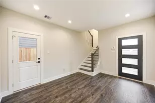 3406 Rawley St, Houston, TX 77020 - Photo 2