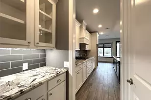 10206 Peytons Grace Ln, Cypress, TX 77433 - Photo 16